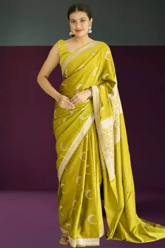 green banarasi silk saree with zari border