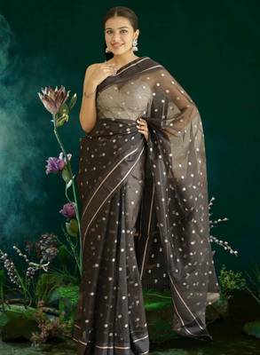 black-gold banarasi silk blend saree 2