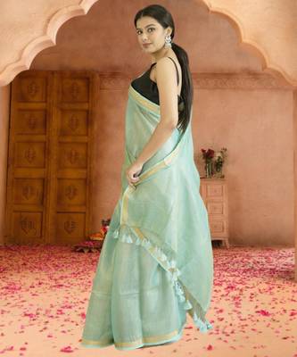 green tissue linen saree with zari border 4