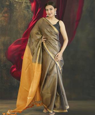 grey tissue linen saree with golden zari pallu 1