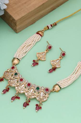 Multi color matte gold necklace set