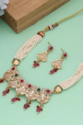 Multi color matte gold necklace set
