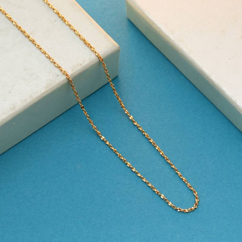Gold color fashion chain necklace