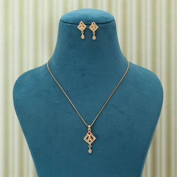 Gold color fashion chain pendant with earring 2