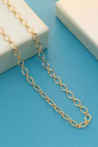 Gold color fashion chain necklace