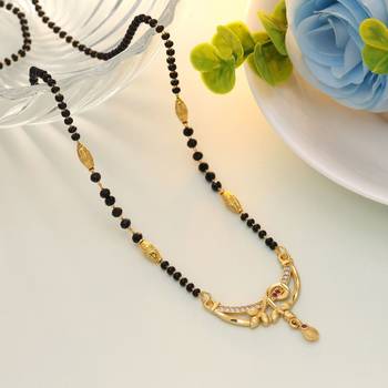 Gold color mangalsutra 1