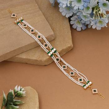 Green & white color kundan matha patti 2