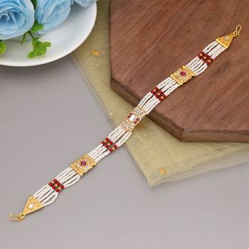 Maroon & white color kundan matha patti 1