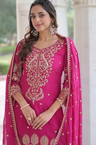 pink faux blooming embroidered kurti pant with dupatta