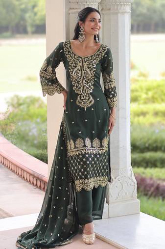 Green faux blooming embroidered kurti pant with dupatta