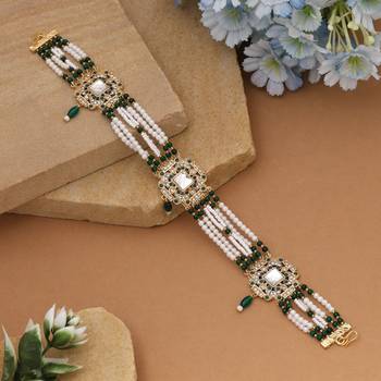 Green & white color kundan matha patti 2