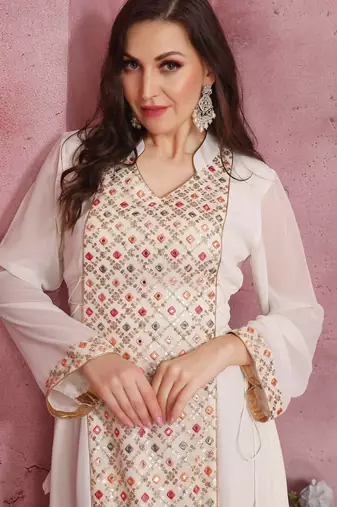 Designer Jalabiya with Embrodiered Embellished Front Panel