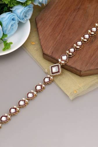 Maroon color kundan matha patti
