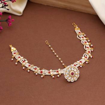 Red & white color kundan matha patti 2