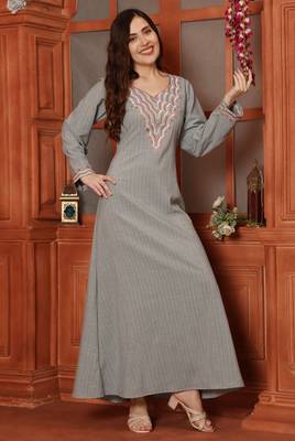 Multicolor Threadwork Embroidered Kaftan in Grey 1