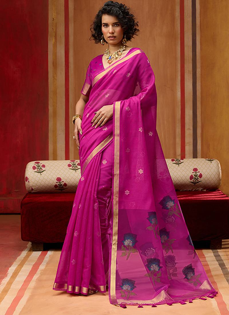 magenta handloom cotton blend weaving classic saree