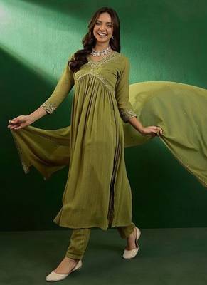 green georgette embroidered straight kurta pant and dupatta set 5