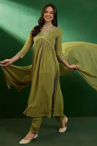 green georgette embroidered straight kurta pant and dupatta set
