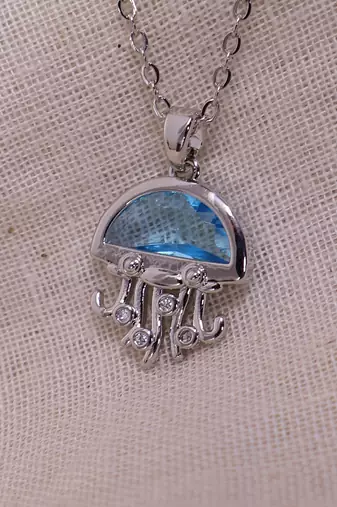 Women   s silver jellyfish pendant necklace | ocean inspired fashion jewelry for girls & women
