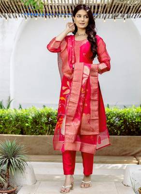 red printed jacquard organza straight kurta pant and dupatta set 3