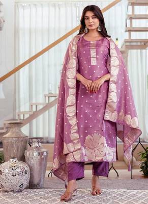 purple jacquard  simmer jacquard straight kurta pant and dupatta set 5