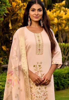 peach embroidered roman straight kurta pant and dupatta set 2