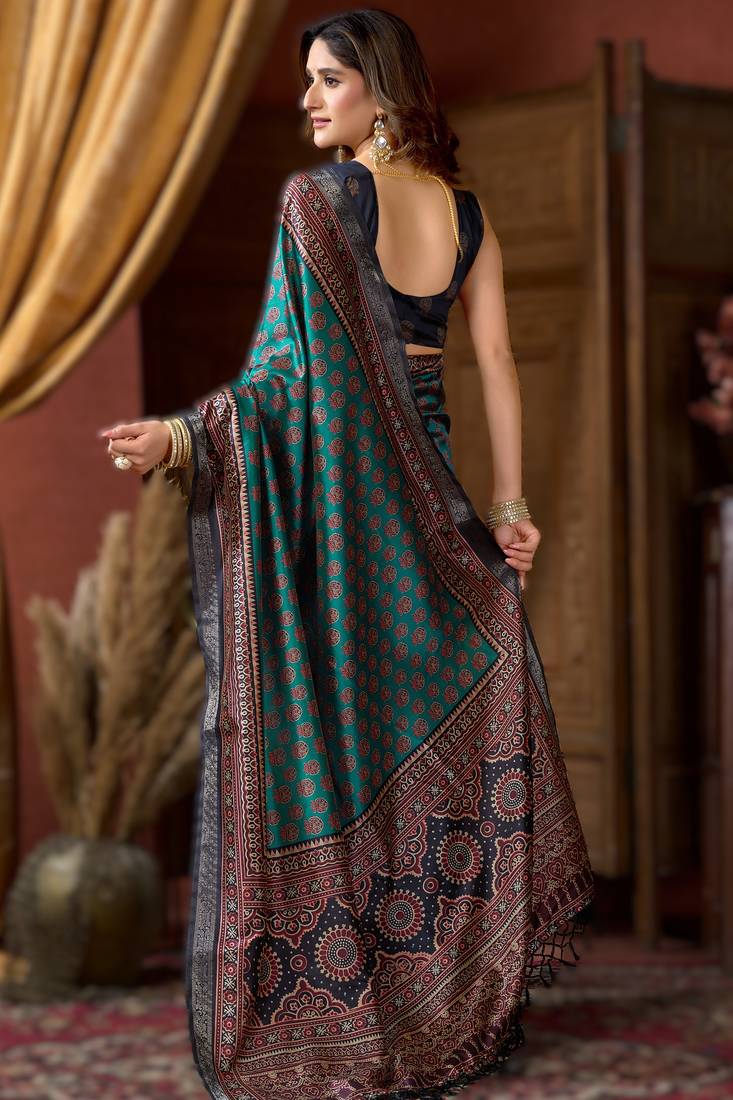 blue cluster digital saree with jacquard border & jhallar