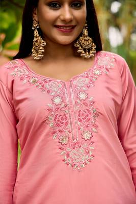 pink embroidered roman straight kurta pant and dupatta set 2