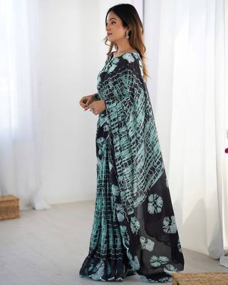 Women's sea green chinon digital printed designer saree with blouse 3