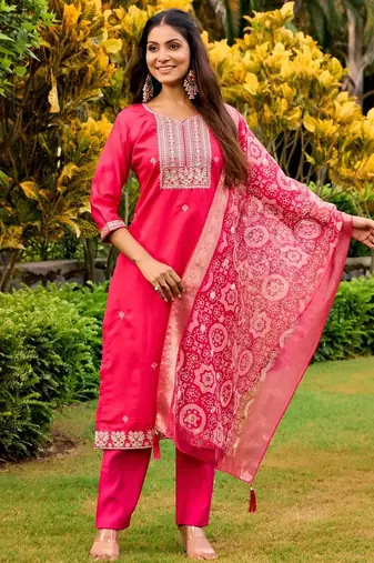 red embroidered roman straight kurta pant and dupatta set