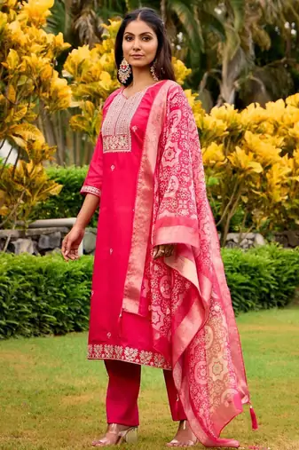red embroidered roman straight kurta pant and dupatta set