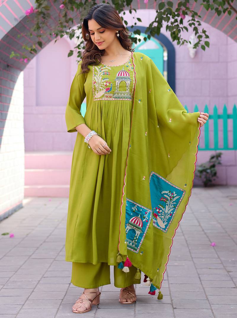 Women Ethnic Motifs Embroidered  Thread Work Chanderi  Kurta with Palazzos &  Dupatta