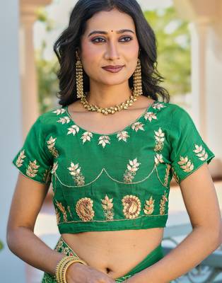  green fancy print bandhani saree moss chiffon with work blouse 4