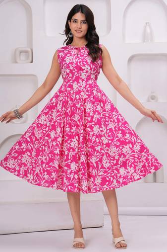 Pink cotton printed dress
