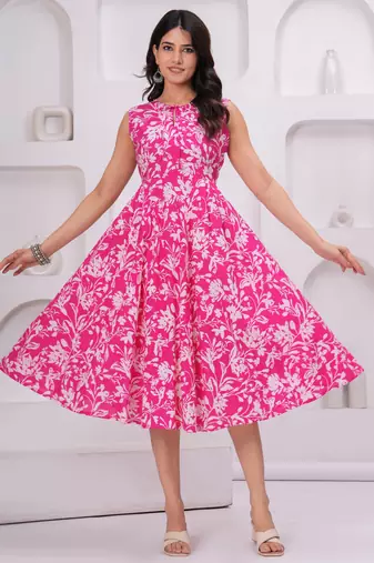 Pink cotton printed dress