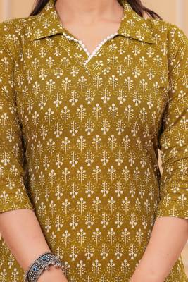 Mustard pure cotton printed kurta 4