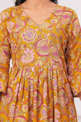 Mustard cotton printed dress 4