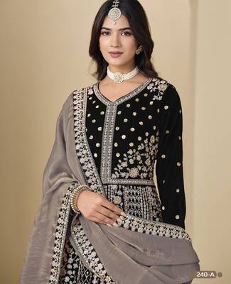 Black velvet anarkali suit with dupatta 4