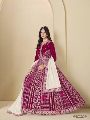 Pink velvet anarkali suit with dupatta 3