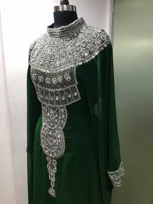 Green silver hand beaded arabic kaftan 3