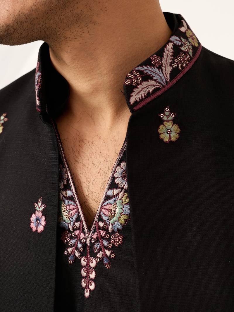 BLACK VISCOSE SILK THEAD WITH SEQUINS EMBROIDERED WORK WEDDING FUNCTION FESTIVAL PARTY WEAR STRAIGHT KURTA PANT KOTI