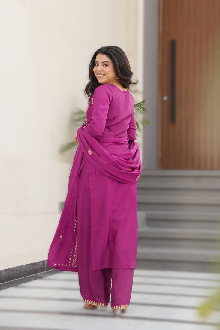 magenta readymade chinnon silk embroidered kurta pant dupatta set