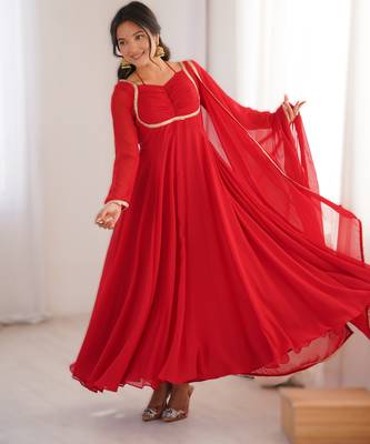 red readymade heavy fox blooming georgette flared gown with dupatta 4