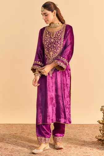Purple embroidered velvet kurta set with dupatta