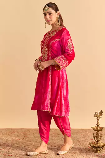 Pink embroidered velvet kurta set
