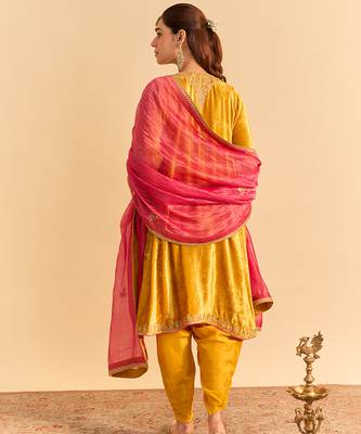 Yellow embroidered velvet kurta set 3