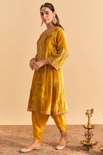 Yellow embroidered velvet kurta set with dupatta