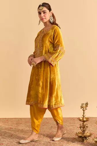 Yellow embroidered velvet kurta set with dupatta