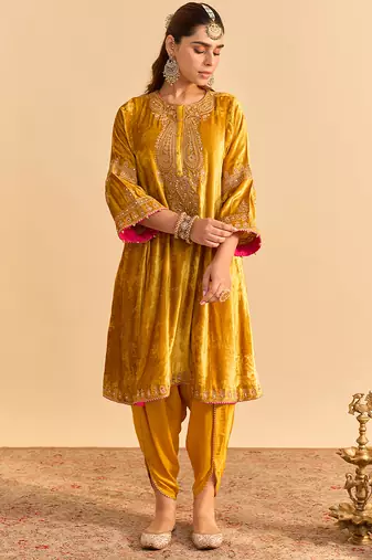 Yellow embroidered velvet kurta set with dupatta