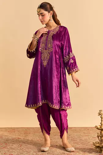 Purple embroidered velvet kurta set